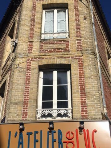 La Reine des Plages CLS Deauville Trouville-sur-Mer Exterior foto